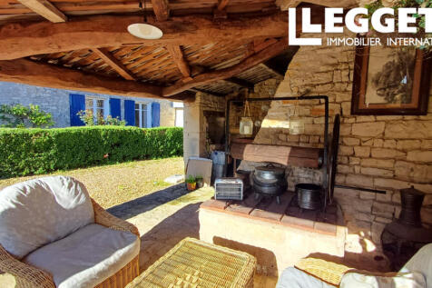 Property Image 4