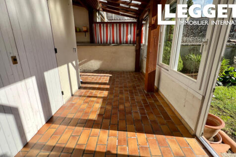 Property Image 8