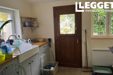 Property Image 8