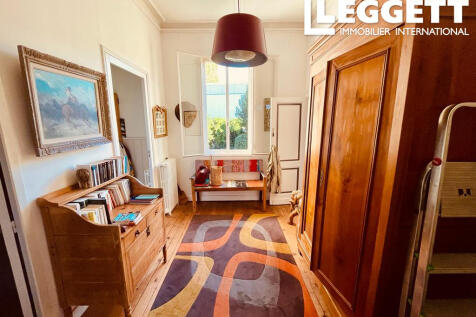 Property Image 4