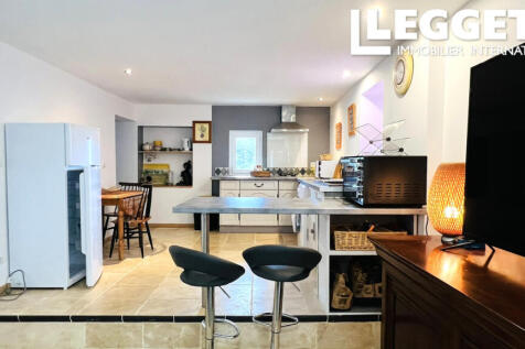 Property Image 9