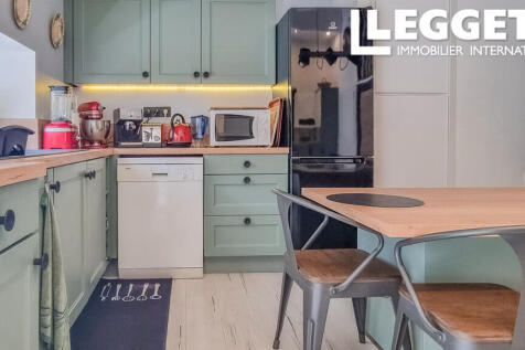 Property Image 4