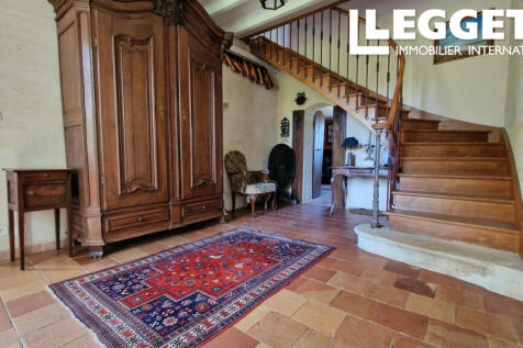 Property Image 4