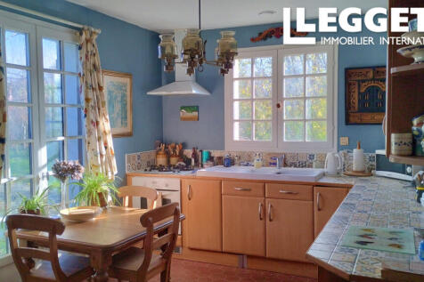 Property Image 4