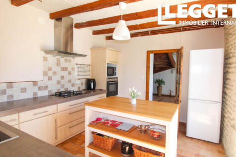 Property Image 4