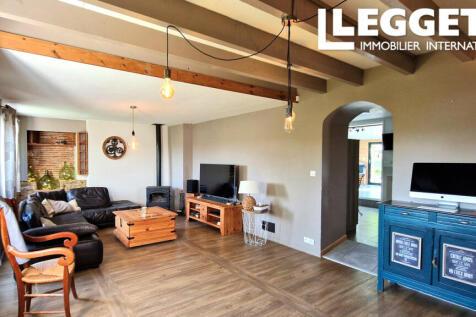 Property Image 4