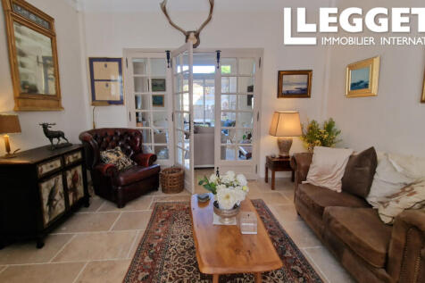 Property Image 4