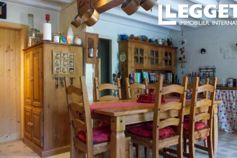 Property Image 4
