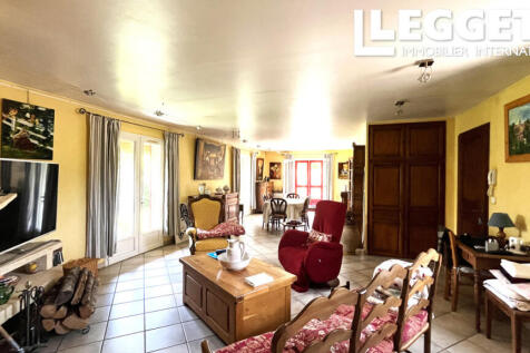 Property Image 4