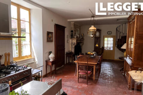 Property Image 8