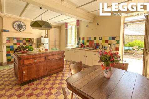 Property Image 4