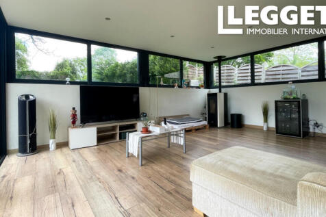Property Image 4