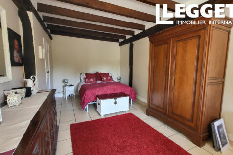 Property Image 4