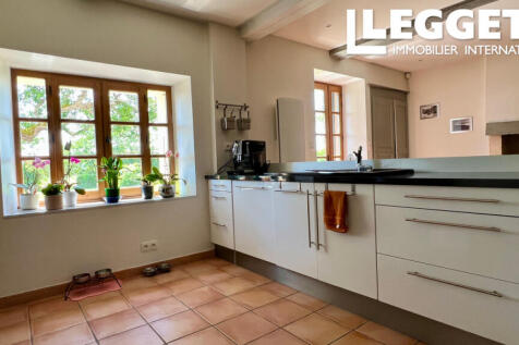 Property Image 9