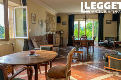 Property Image 4