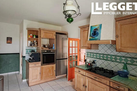 Property Image 4
