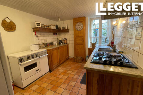 Property Image 4
