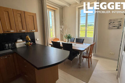 Property Image 5