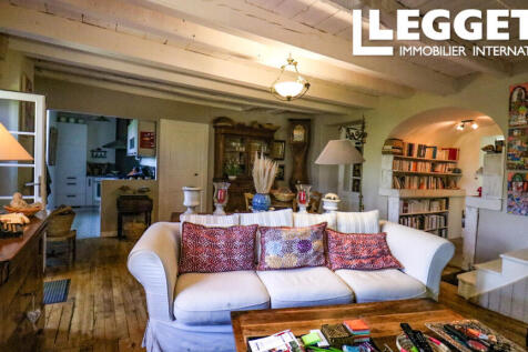 Property Image 4