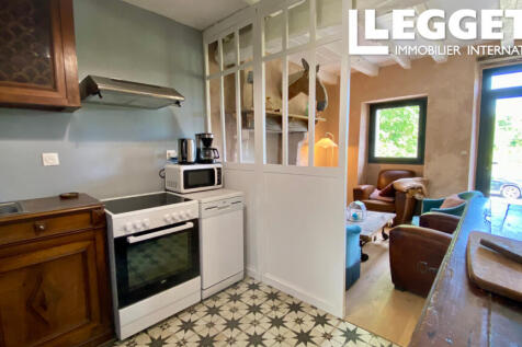 Property Image 4