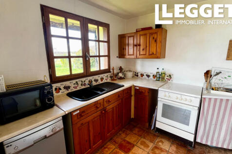 Property Image 4