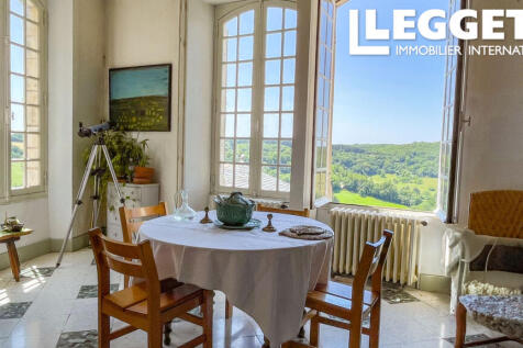 Property Image 4