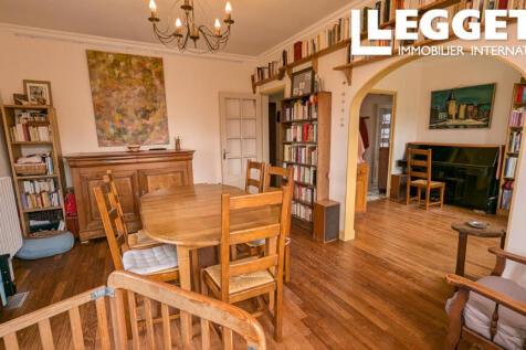 Property Image 4