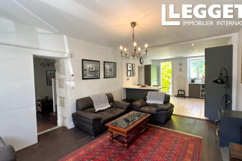 Property Image 4