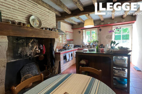 Property Image 4