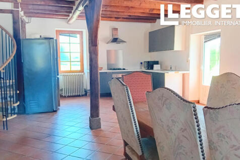 Property Image 4
