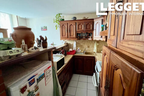 Property Image 4