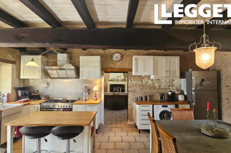 Property Image 4
