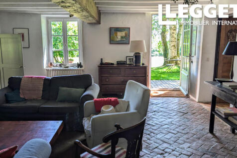 Property Image 4