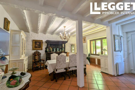 Property Image 4