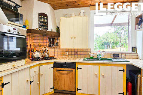 Property Image 8