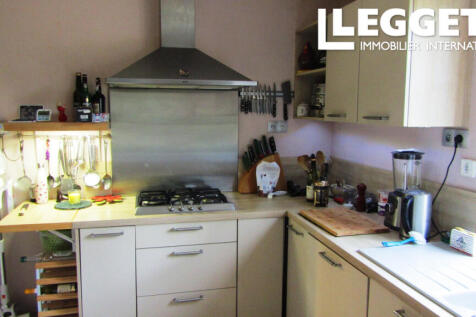 Property Image 4