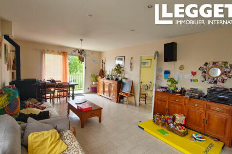 Property Image 4