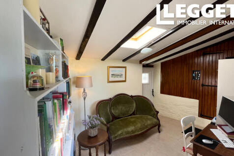 Property Image 4