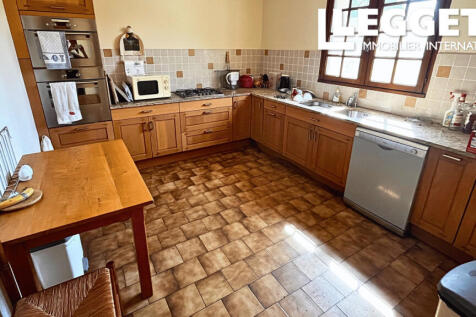 Property Image 4