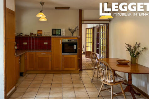 Property Image 4