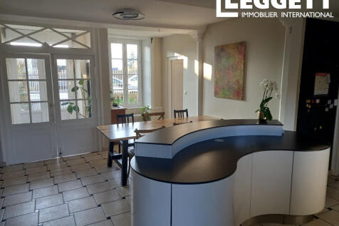 Property Image 4