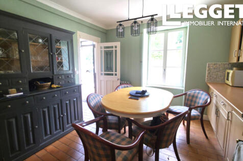 Property Image 4