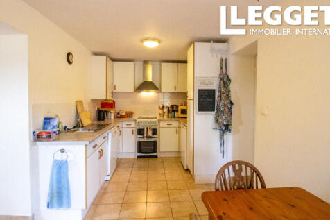 Property Image 4