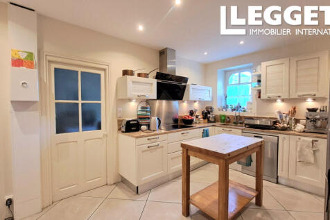 Property Image 4