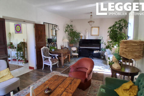 Property Image 4