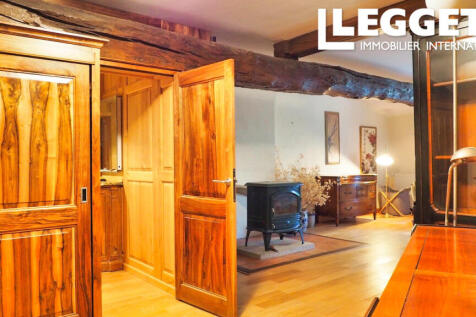 Property Image 6