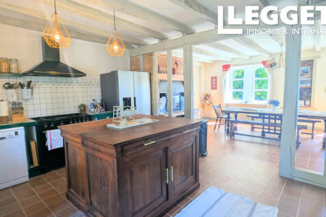 Property Image 8