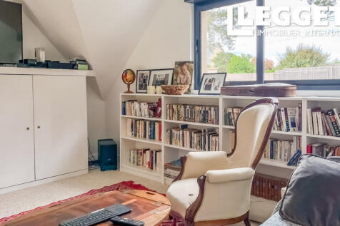 Property Image 9