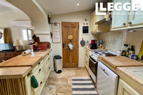 Property Image 4
