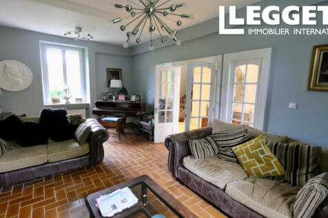 Property Image 4